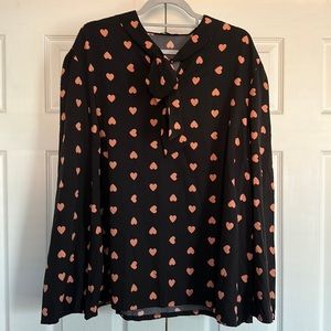 SHEIN black and pink top.